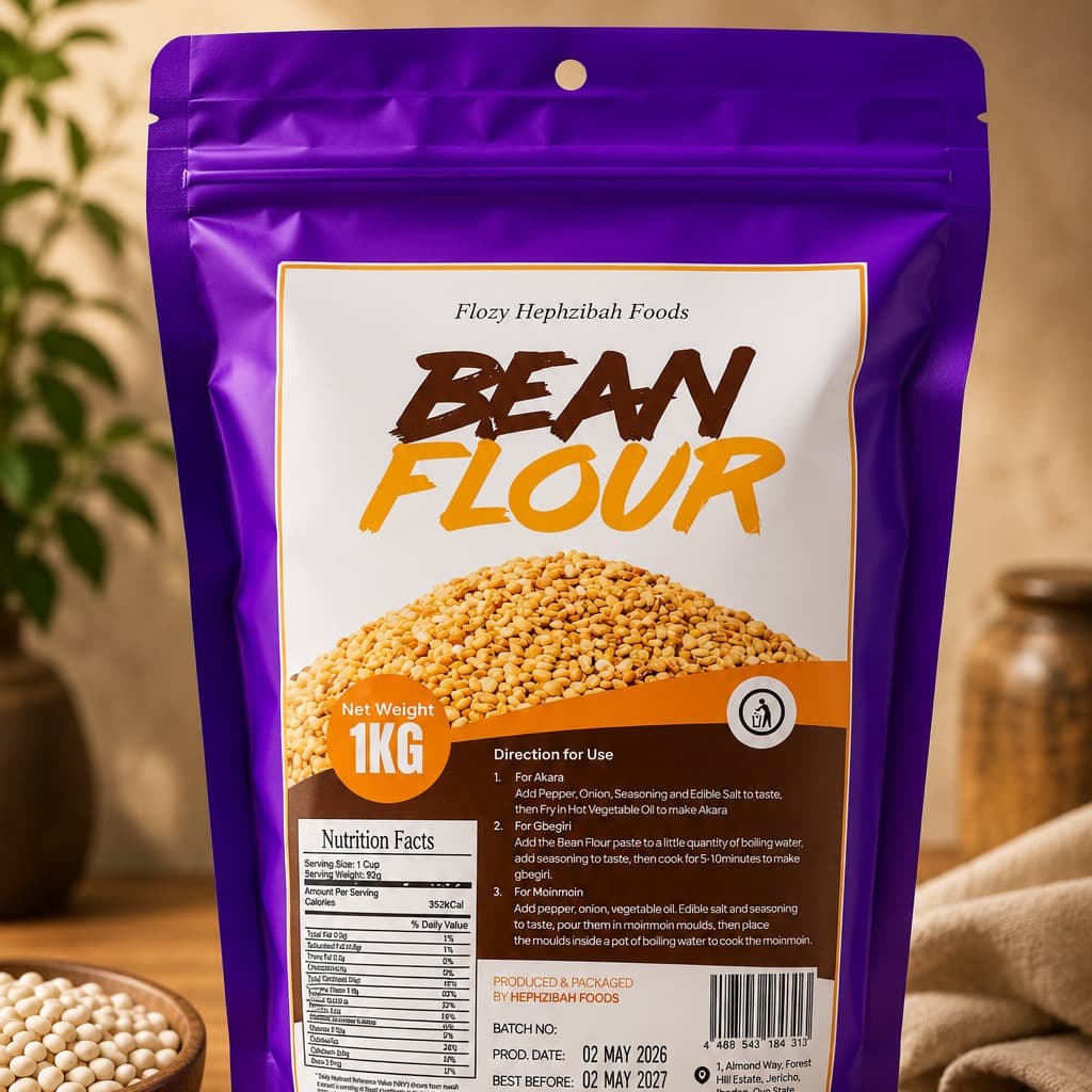 Flozy Bean Flour 1kg pouch with raw peeled beans and freshly milled flour